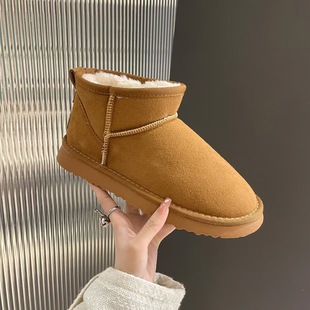 plus size Snow Boots Women's Flat Short Boots Short Boots Snow Boots Thickened Non-slip Waterproof Cotton Shoes for Winter Couple Men