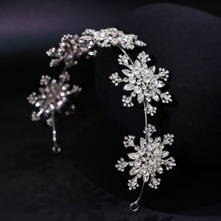 Bridal wedding headdress fashionable shiny rhinestone snowflake headband elegant sweet wedding dress flower accessories hair accessories