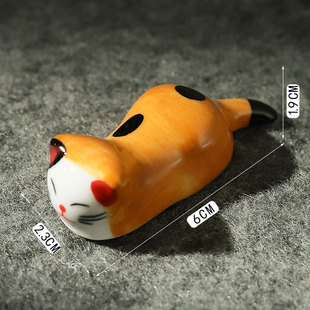 Japanese Style Cute Ceramic Pen Holder for Vegetables and Fruits Mini Brush Holder Pen Holder for Kitten Creative Artistic Small Ornaments