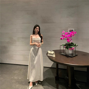 White Sling dress New Satin Slimming Waist Light Luxury High-end Engagement Gift