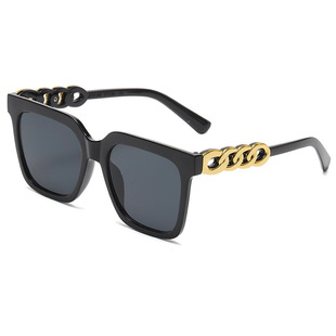 Xiaohongshu same style retro large frame sunglasses square chain sunglasses 2022 new women's street shooting sunglasses