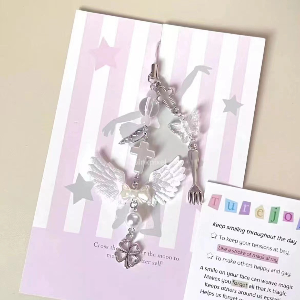 [Four-Leaf Clover Angel Wings] Guben Chain, Ledger Hanging Chain, Mobile Phone Chain, Card Album Hanging Chain, Card Bag Hanging Chain