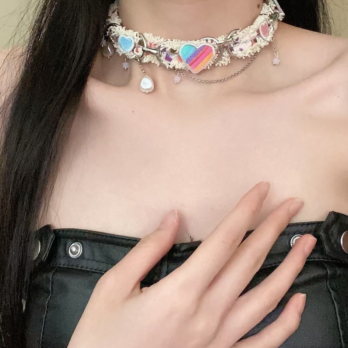 2025 Hot-Selling Fashion Letter Heart Cross Pearl Pendant Necklace Exquisite Niche High-End Accessories for Women