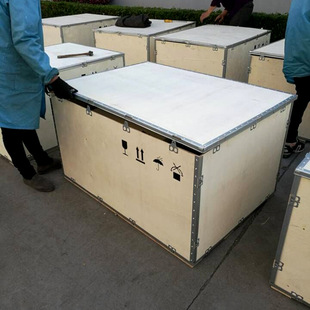 Storage Battery New Energy Wooden Box Energy Storage Battery Packaging Turnover Wooden Box Fumigation-free Removable Steel Strip Wooden Box
