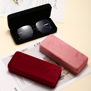 New Velvet Cloth Iron Glasses Case Retro Large Frame Mirror Case Manufacturer Supplies Fashionable Myopia Glasses Case Iron Box