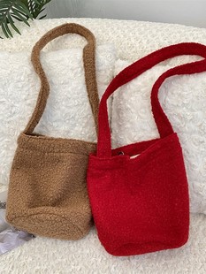 411123 Korean Plush Large Capacity Bucket Bag Student Bag Autumn and Winter commuter Bag Casual Crossbody Shoulder Bag