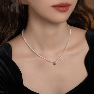 Titanium Ball Shijia Pearl Necklace Women's 2024 New Hot Style Fashion High-end Sense Collarbone Necklace Fashion Accessories