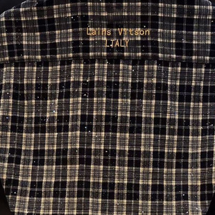 Summer Men's Niche Fashion All-match T-shirt Embroidered V Handsome Comfortable Plaid Short-sleeved Shirt Korean Top 2025