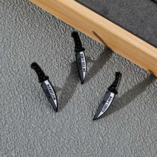 European and American Feminist Dagger Shape Alloy Brooch Knife Metal Badge Accessories Women's Clothes Bag Decoration