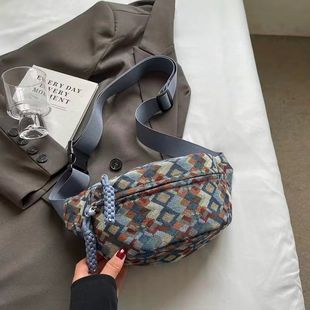 Retro Ethnic Style Walking Running Sports Chest Bag Women's 2024 New High-end Sense Niche Crossbody Mobile Phone Waist Bag