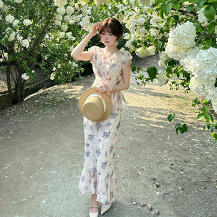 [Hui Lin] 2025 Early Spring Japanese Cross-border V-neck Frilled Top 25A063 Fishtail Skirt Women 25A062
