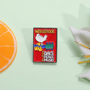 Peace and music style brooch metal badge guitar dove Joker clothing accessories paint factory wholesale