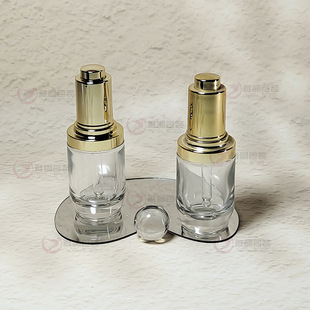 Factory 30ml Lin Qing high-grade pressing dropper bottle essence stock solution sub-bottled shoulder set essential oil bottle skin care bottle