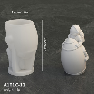 DIY Moon Astronaut Gel Dropping Mold Cartoon Astronaut Aromatherapy Gypsum Table Decorative Pinch Silicone Mold