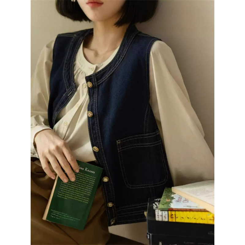 Japanese-Style College Retro Denim Vest for Women, Early Spring and Autumn New Small Dark Color Layered Vest Outerwear