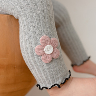 2023 Spring and Autumn New combed cotton sunflower wooden ear children's cropped pants Korean style baby girl leggings socks