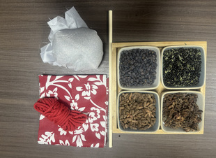 DIY wormwood hammer hand-held meridian massage knock knock back shoulder neck waist moxibustion health hammer massage hammer material bag