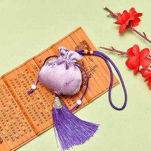 Wholesale Chinese-style wormwood sachet Chinese-style Hanfu plum blossom purse car pendant mosquito repellent tassel sachet empty bag