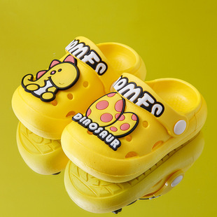 Summer children's sandals and slippers non-slip children's baby boys and girls hole shoes slippers wholesale cartoon baotou cute