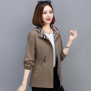 Hooded Coat Women's Spring and Autumn Thin Coat Middle-aged Women's Short Coat
