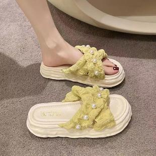 Sandals and Slippers Women's Summer Outfit 2025 New Thick-soled Beach Sandals Women's Casual Lazy Fashionable Slides