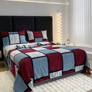 2024 New Printed Geometric Square Blanket Milk Fleece Blanket Casual Office Thin Blanket Cross-border Foreign Trade