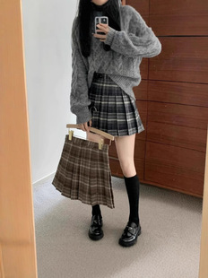 Real shot ~ retro plaid skirt women's design sense A word pleated skirt women's 2024 autumn and winter new