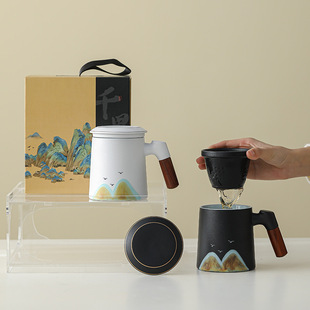 Gifts for senior leaders, gifts for customers, company meeting activities, gifts, business gifts, holiday gifts, practical water Cup
