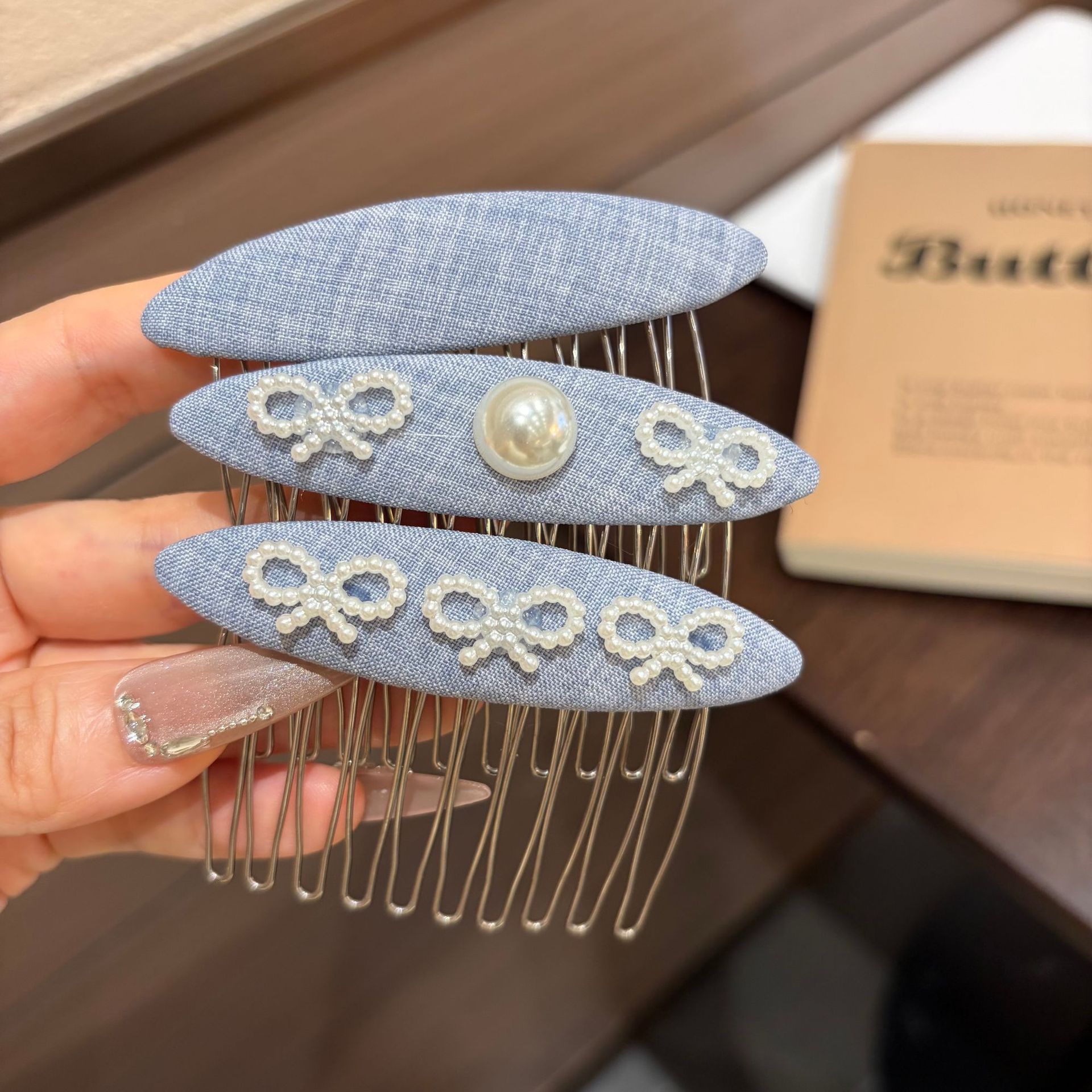 Blue Oval Inverted Comb for Women, High Crown Fluffy Hair Comb, Side Bangs Clip, High-End Hairpin, Princess Hair Clip