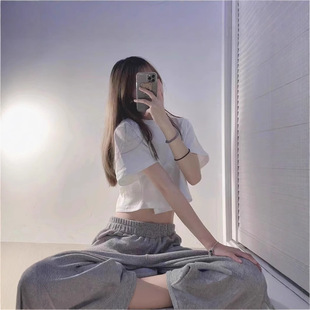 American Niche Short-Sleeved T-Shirt 2025 Summer New Pure Color High-Waisted Loose Ins Short Sexy Tops Women's Trendy