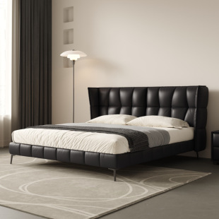 Internet celebrity Italian minimalist master bedroom black leather muscle bed small apartment modern simple double suspension high-end wedding bed