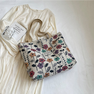 Large Capacity National Style Canvas Bag Women's 2024 New Commuter Tote Bag Women's Instagram Style College Student Class Shoulder Bag