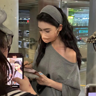Yi Mengling's Retro Knitted Pit Strip Widens Hair Band to Cover Hair Seams to Increase Cranial Top Anti-slip Hair Clamp Hair Ornament Belt