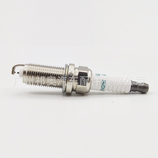 Spark plug cross-border hot sale 90919-01247 for Toyota Corolla Highlander Prado FK20HR11