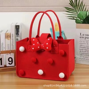 Factory wholesale custom felt bag small red book online red with cartoon cute mommy hand shopping bag with gift