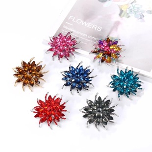 European and American fashion acrylic crystal brooch rhinestone pin color retention plating corsage spot wholesale brooch