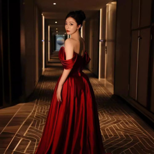 Toast Suit Shoulder 2024 New Bride Wine Red Engagement Banquet Fishtail Evening Dress Sequin Host
