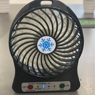 New USB handheld mini rechargeable portable student mini fan office snowflake small fan