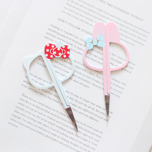 Stainless steel eyebrow scissors cute cartoon beauty tool eyelash scissors nose hair scissors KT eyebrow scissors