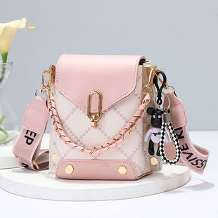 Foreign Trade New 2023 Explosive Light Luxury Fashion Casual Girl Crossbody Hand-woven Chain Crossbody Bag