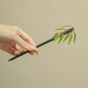 Bamboo Hairpin New Chinese Style Bamboo Leaf Tassel Hairpin Women's Antique High-end Simple Modern Cheongsam Headwear Collocation