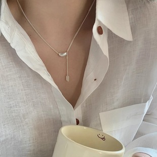 Korean Style Tassel Bean Pendant Necklace Women's Personality and Temperament Simple Clavicle Chain Niche Design High-end Style Tide Chain
