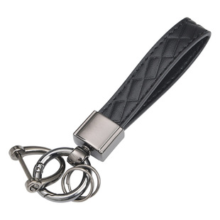 Factory direct car key chain lanyard women's exquisite pendant personality men's high-end pendant couple key chain ring