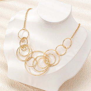 Personality Exaggerated Geometry Multi-circle Stitching Necklace Women's Fashion Trend Suitable for Street Shooting
