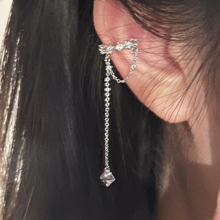 Cold wind chain tassel ear clip women's earrings without earholes 2022 new fashion ear clip senior niche earrings
