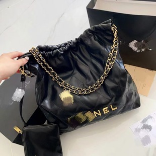 2024 Cross-border Internet Celebrity Large Capacity Rhomboid Bag Garbage Bag High-end All-match Commuter Shopping Bag Single Women's Bag