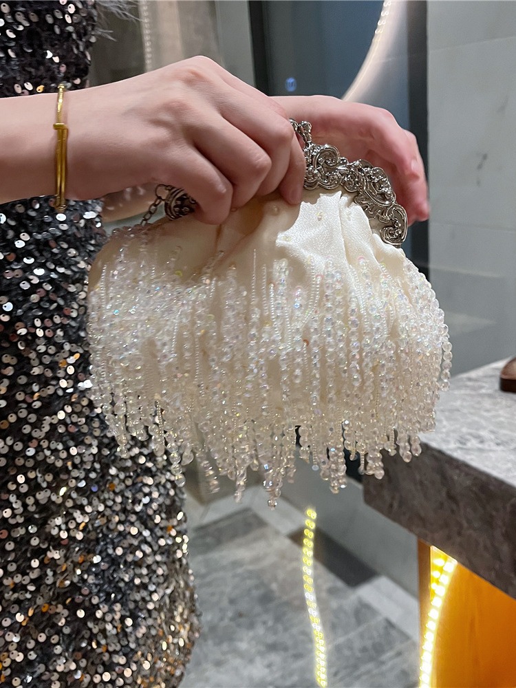 Beaded tassel coin purse, elegant lady-style cheongsam bag, pearl chain satin small bag, high-end crossbody soft bag.