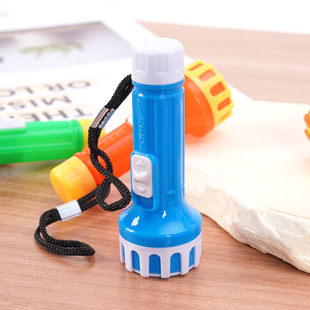 Plastic Flashlight LED flashlight mini flashlight portable trumpeter electric lighting tools stall supply wholesale