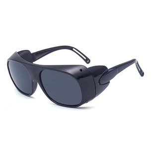 Factory direct explosions windproof dust-proof glasses night vision goggles driving riding sunglasses welding labor protection glasses wholesale