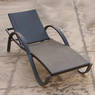 Outdoor Rattan Bed Villa Courtyard Pool Side Recliner Sauna Room Folding Beach Chair Homestay Rattan Chair Outdoor